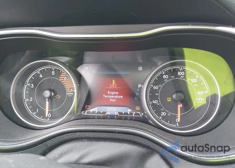 2019 Jeep Cherokee Limited 4X4 z USA, uszkodzony, nr VIN 1C4PJMDN8KD163791